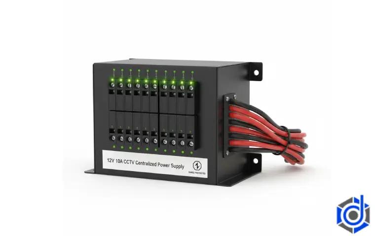 یک نمونه منبع تغذیه دوربین مداربسته مشکی